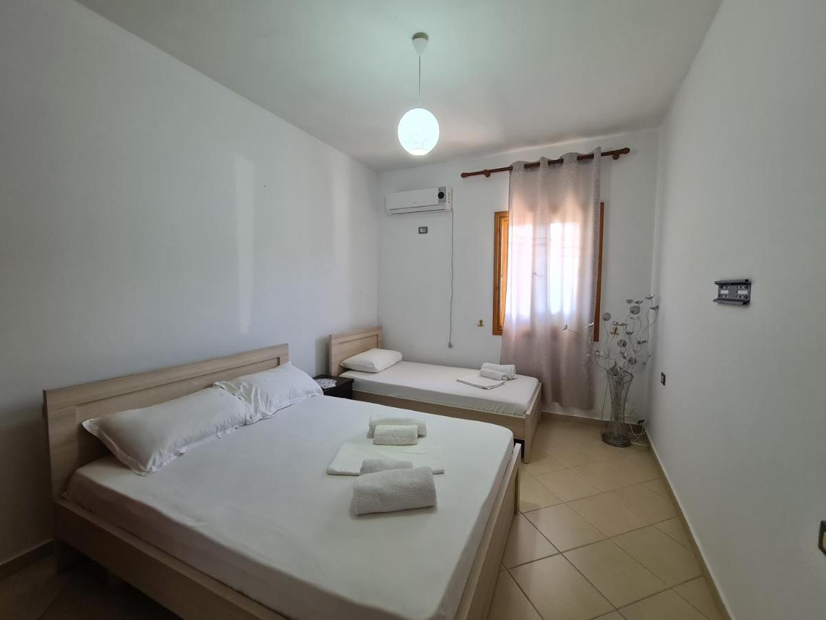 Guesthouse Emanuel Ksamil Luaran gambar
