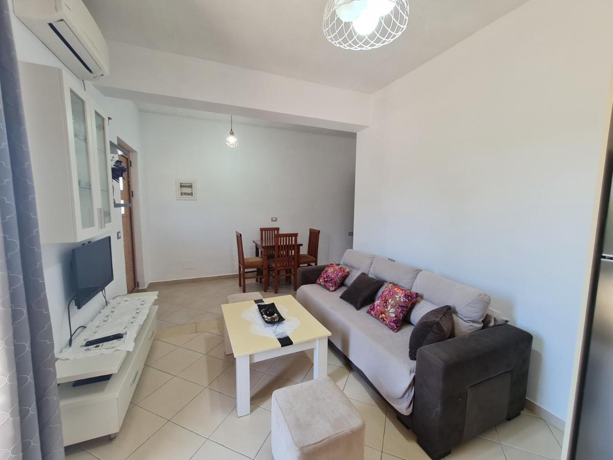 Guesthouse Emanuel Ksamil Luaran gambar