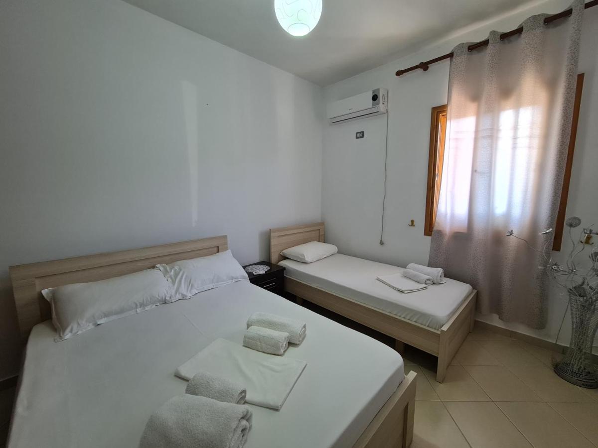 Guesthouse Emanuel Ksamil Luaran gambar