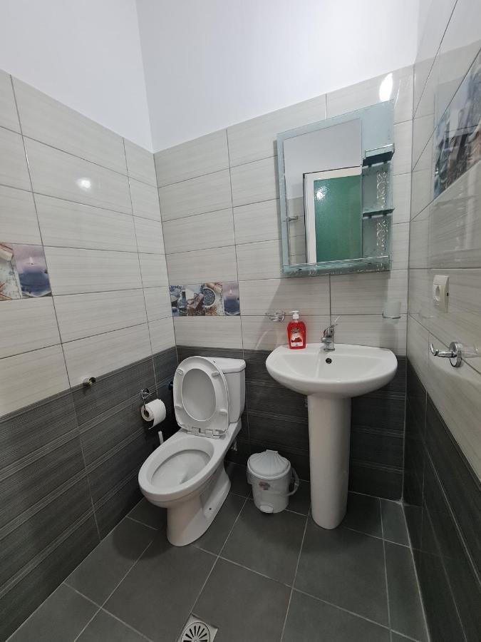 Guesthouse Emanuel Ksamil Luaran gambar