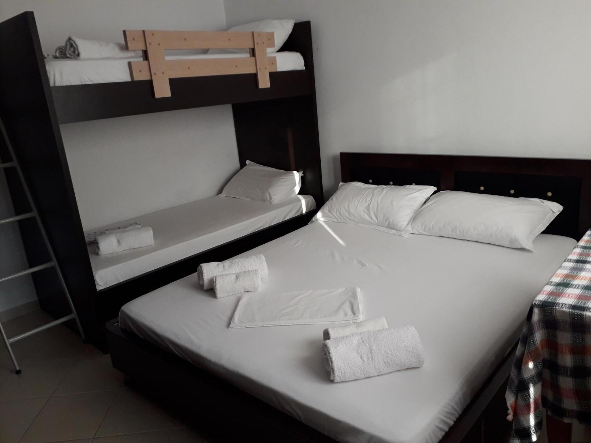 Guesthouse Emanuel Ksamil Bilik gambar