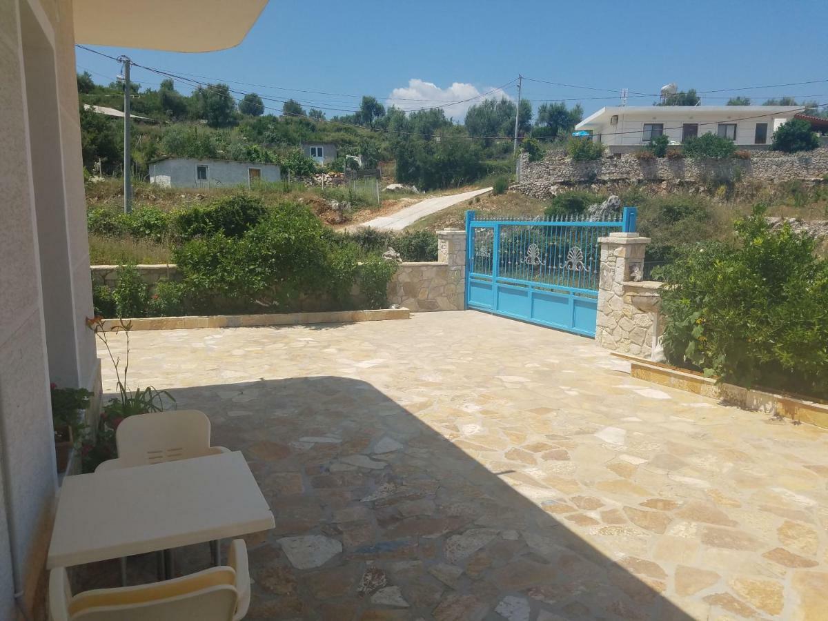 Guesthouse Emanuel Ksamil Luaran gambar
